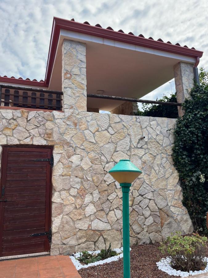 Villa Fiorilla Geremèas Extérieur photo